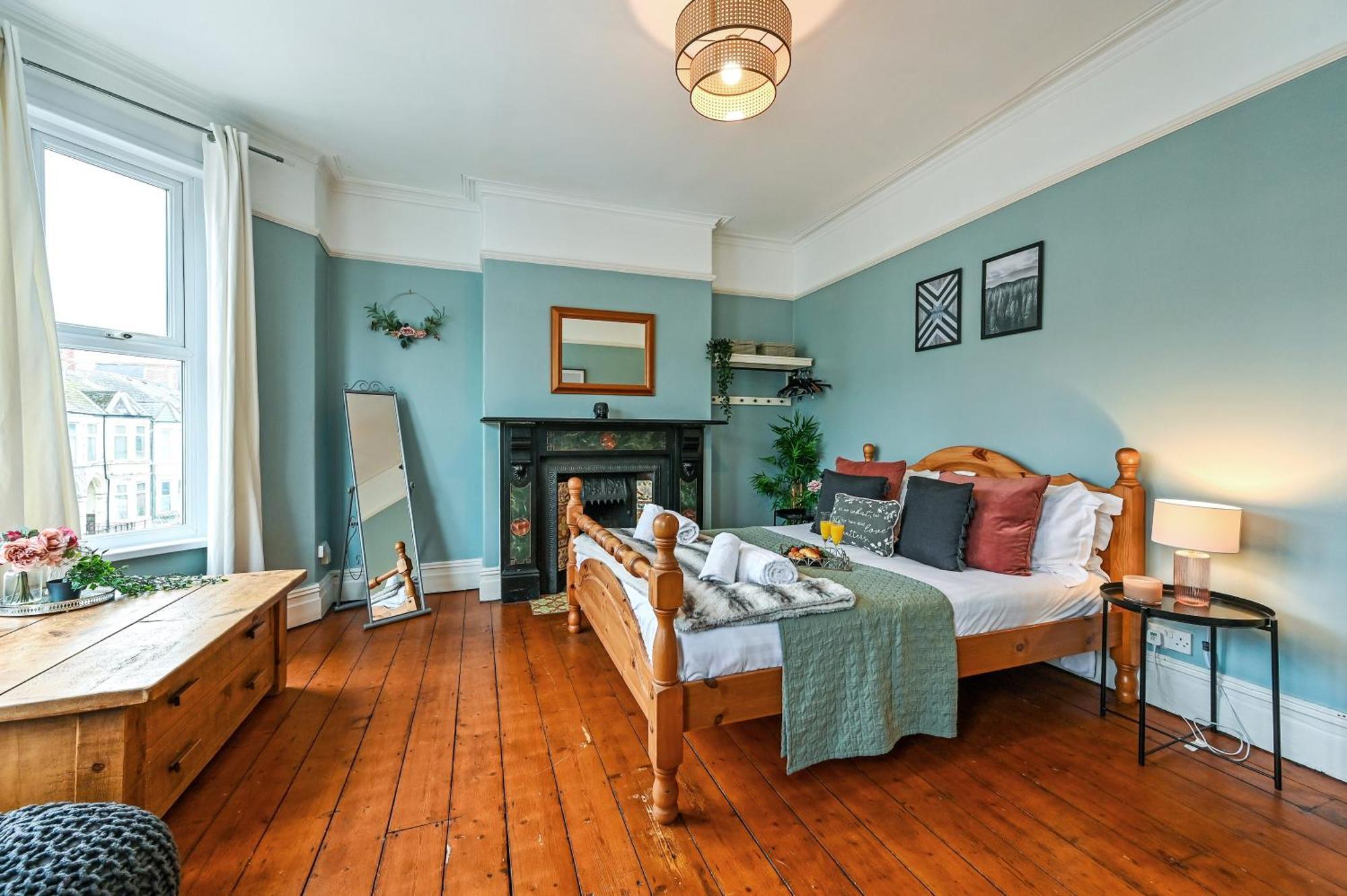 Beautiful Townhouse, Great Location - Pet Friendly Villa Cardiff Exterior foto