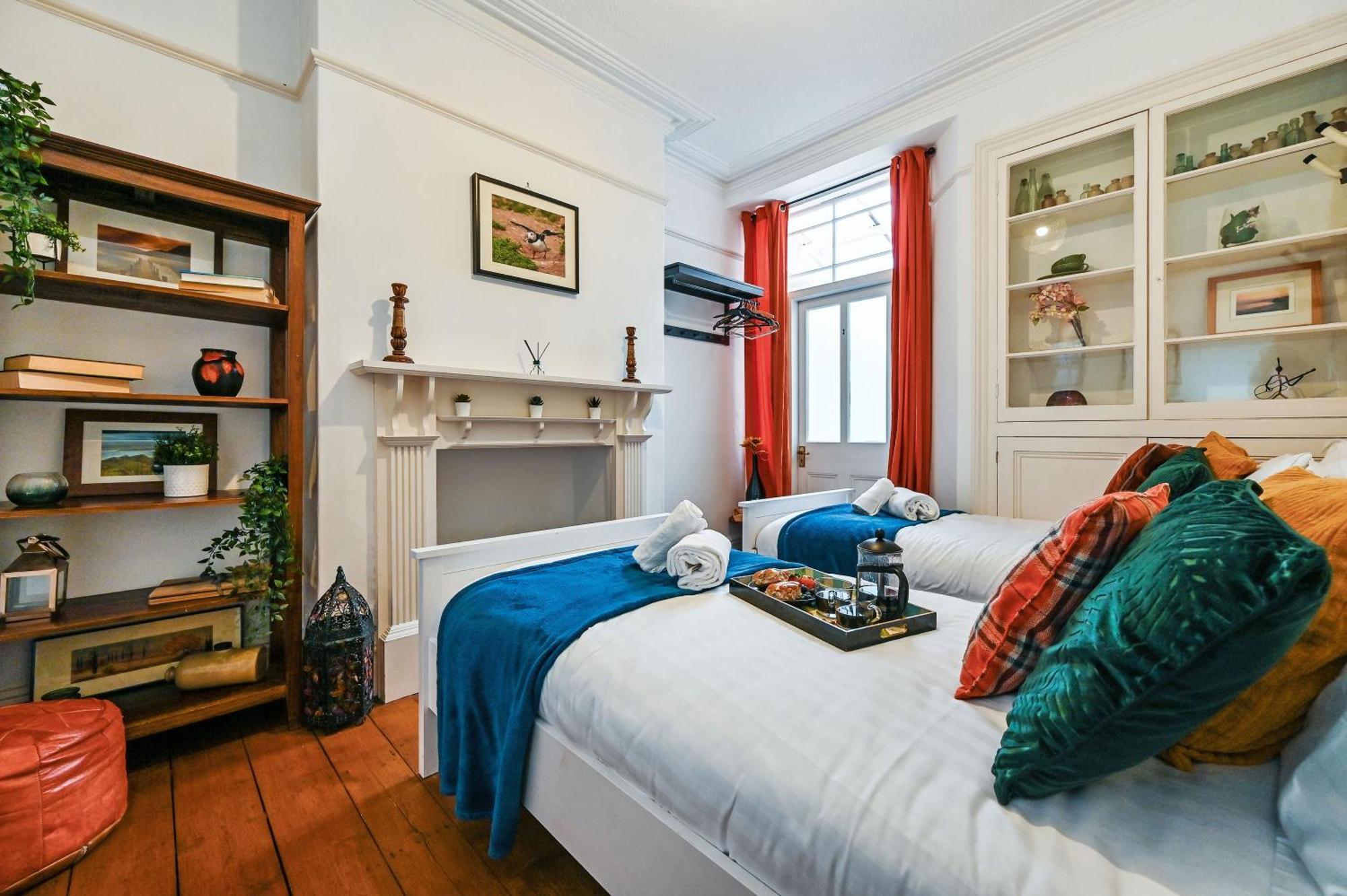 Beautiful Townhouse, Great Location - Pet Friendly Villa Cardiff Exterior foto